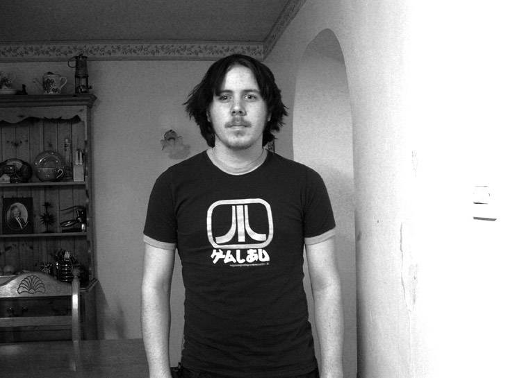 Your humble author, at the time of writing these blogposts and poems (2004/5).