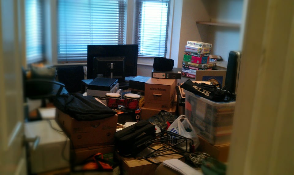 The contents of a life: how our first home in London looked the day we were leaving it (2011)